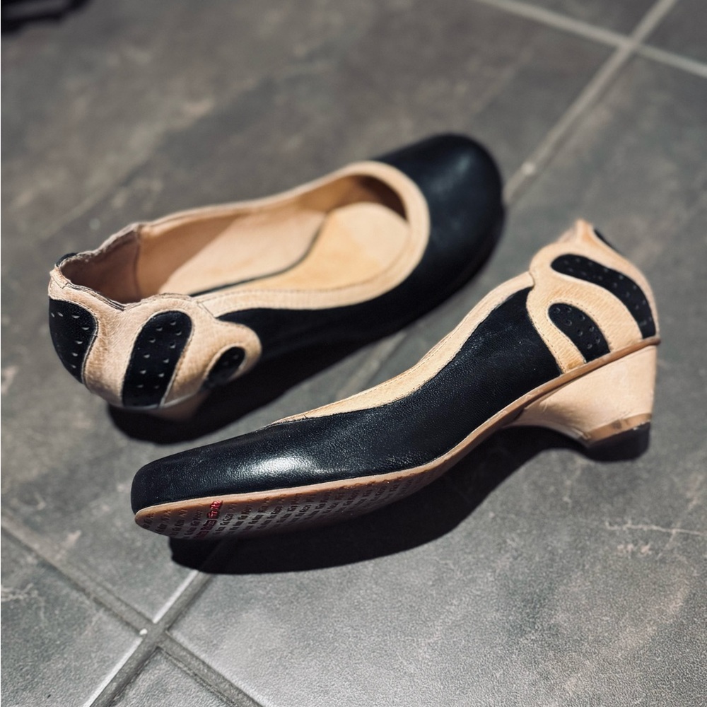 Miz Mooz Athena heels